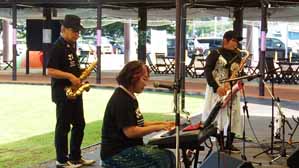 Jazzy4(ジャジーフォー) Jazzy4(ジャジーフォー)