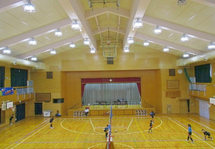 19..体育館内