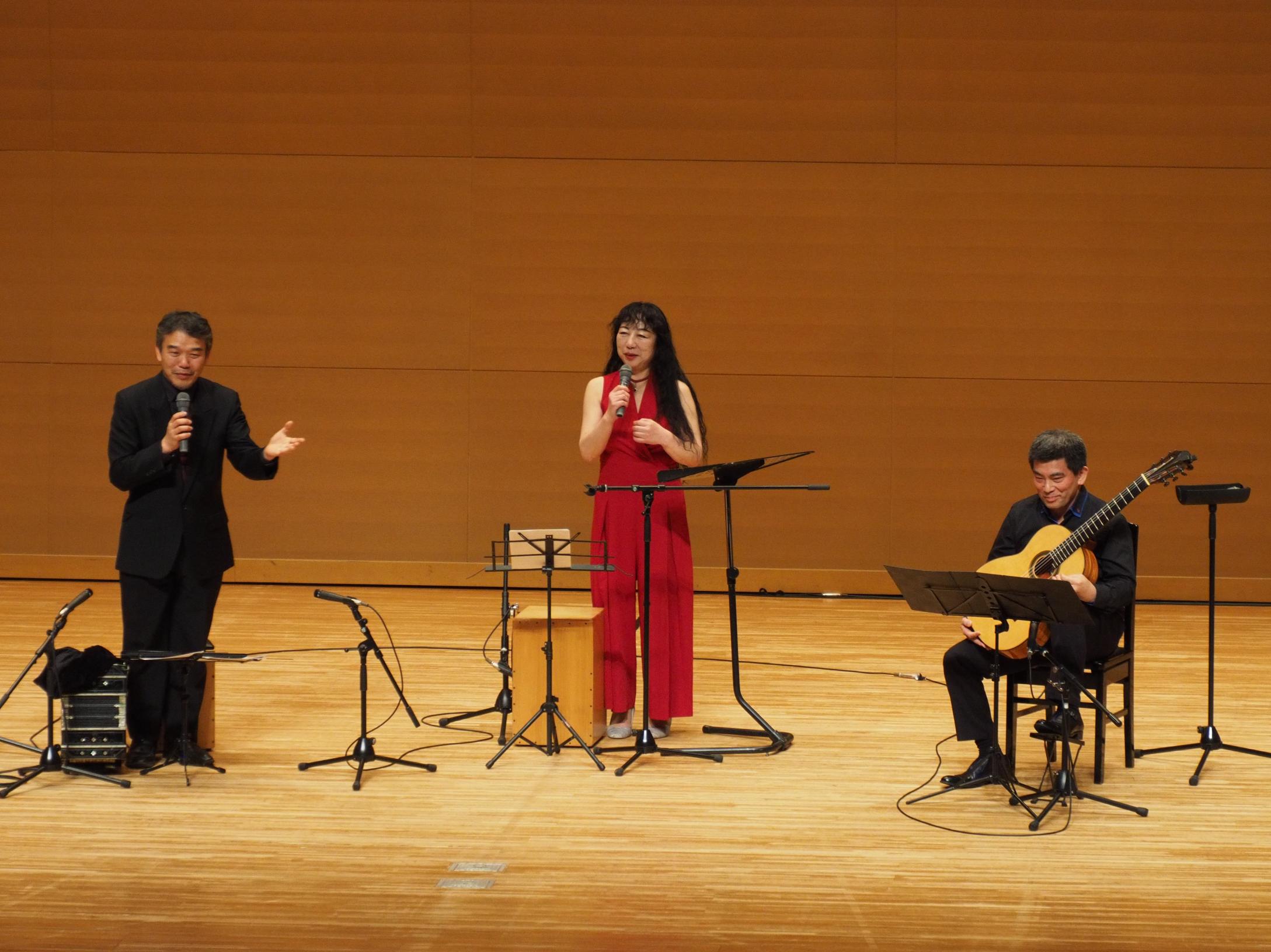 タンゴを演奏するARC