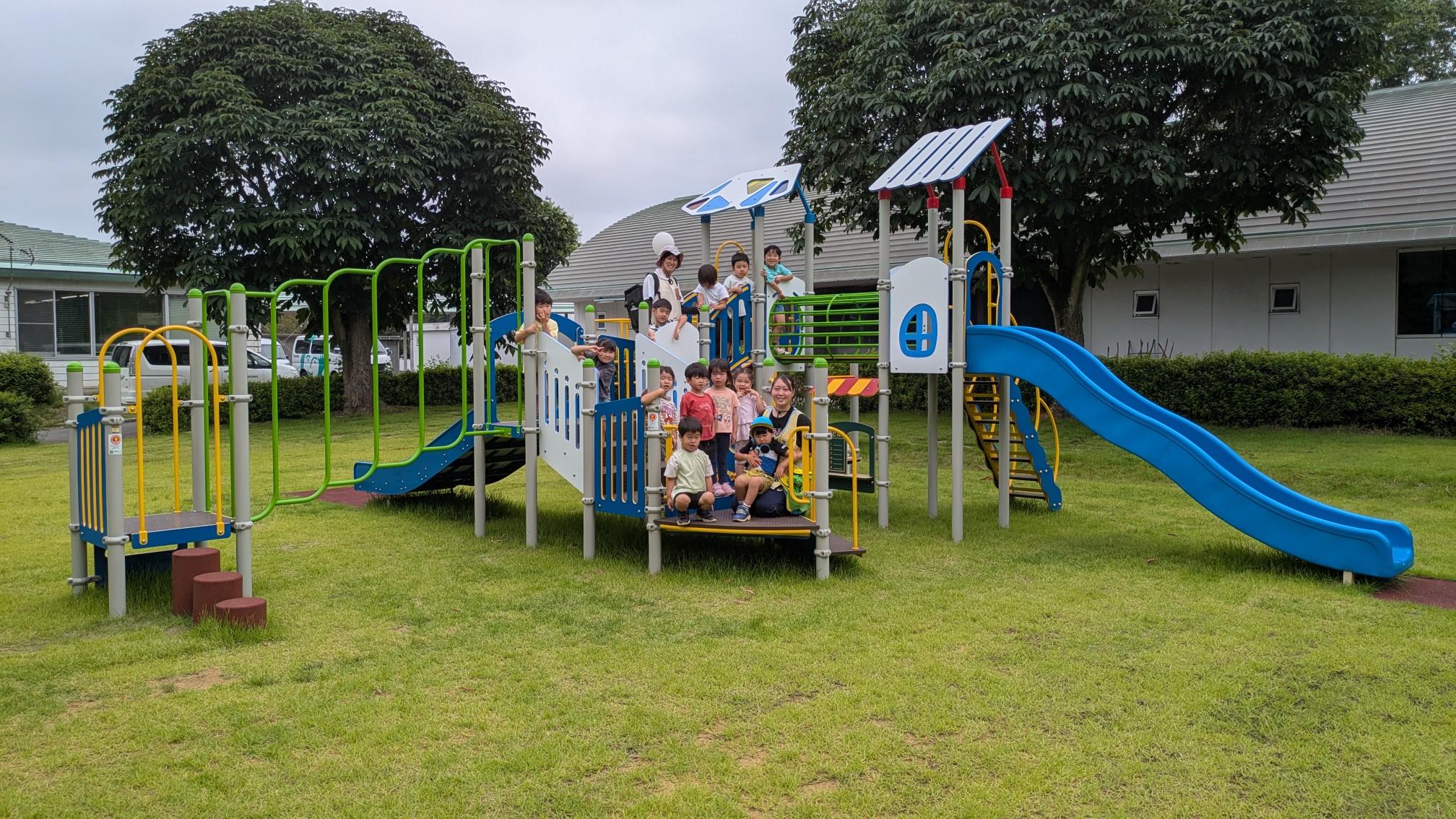インクルーシブ遊具 インクルーシブ遊具
